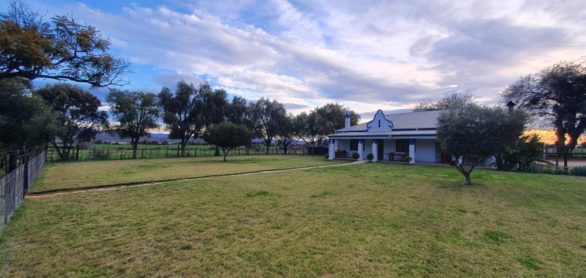Karoo Leeu Self Catering Villa Oudtshoorn Exterior photo